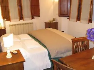 Sani Tourist House Affittacamere Firenze