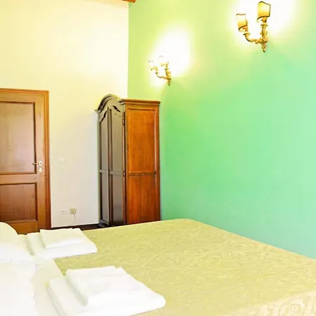 Affittacamere Sani Tourist House 3*
